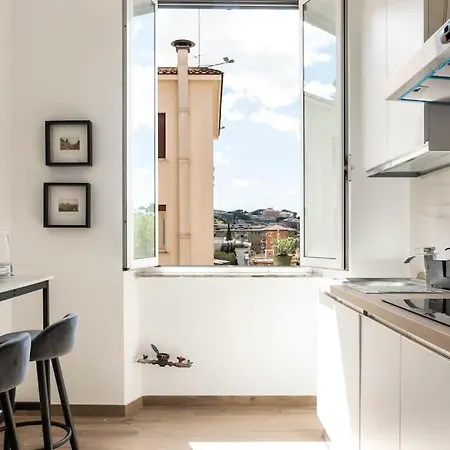 Serendipity Vatican Door House Apartment Rome